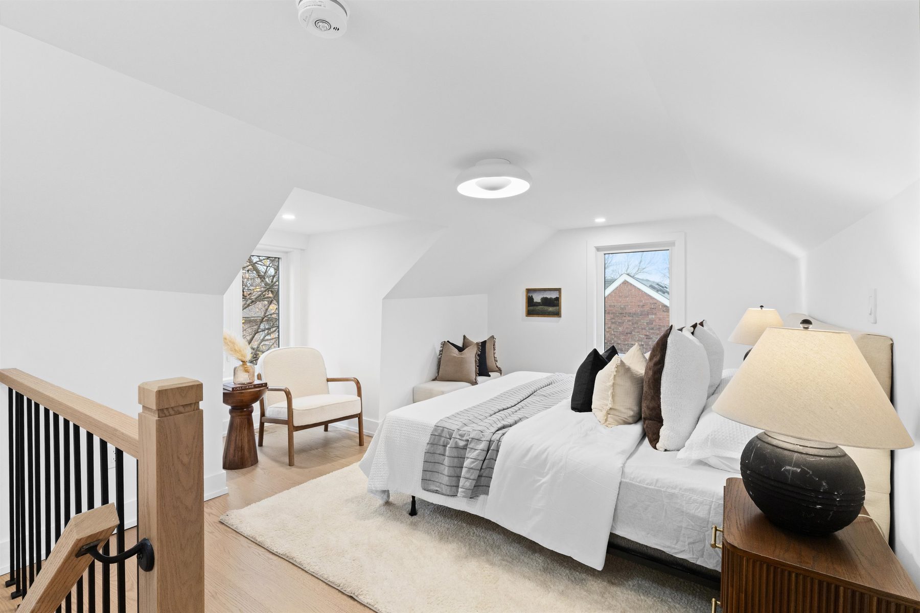 Leslieville — Primary bedroom